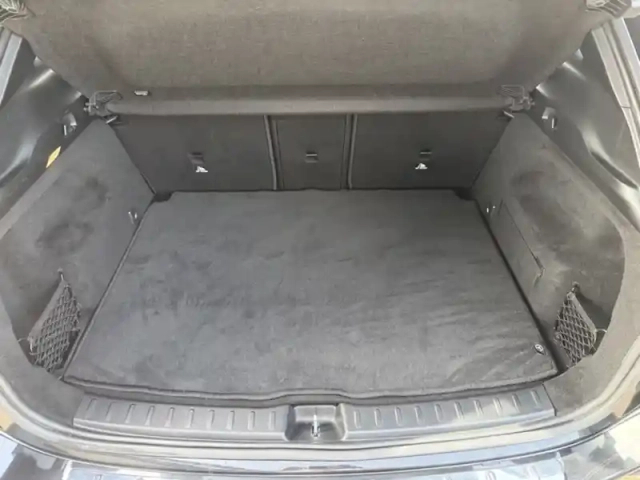 Mercedes Gla 200 d amg line — photo 10