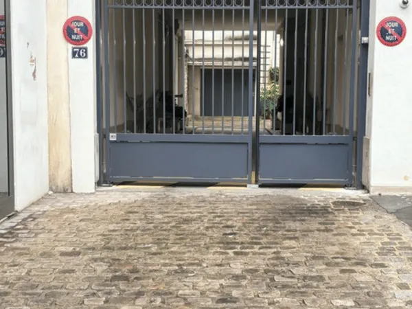 Parking 12 m²
