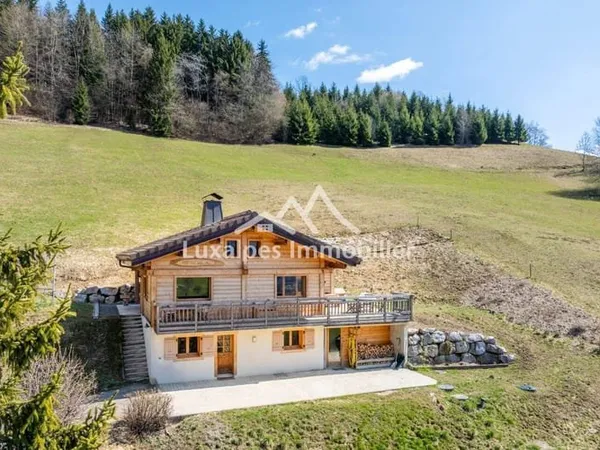 Chalet 7 pièces 133 m²