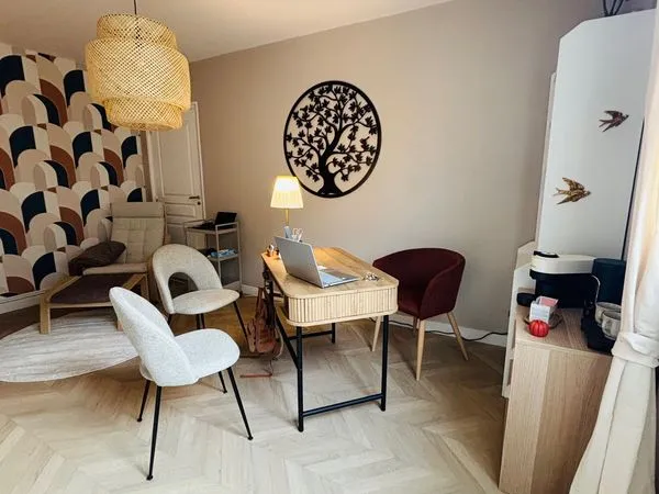 Cabinet / bureau