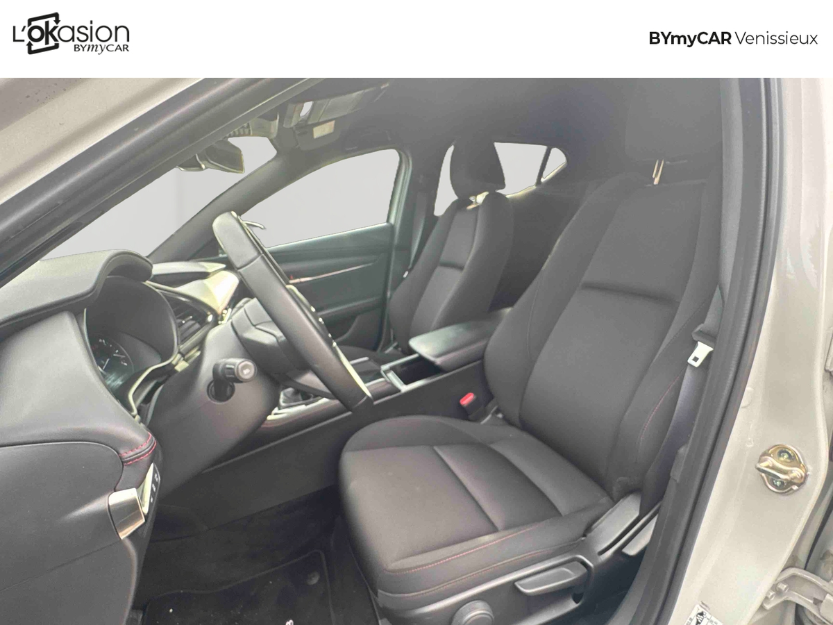 Mazda3 5 portes 2.5L e-SKYACTIV-G M Hybrid 140 ch BVM6 — photo 11