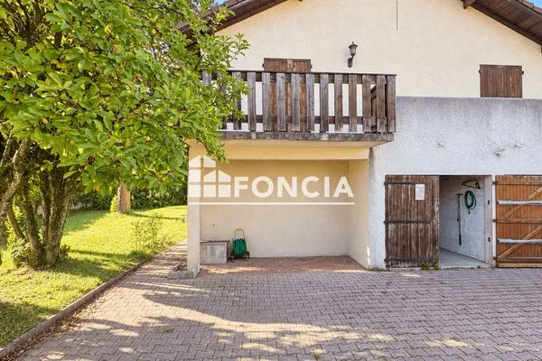 Maison 6 pièces 160 m²