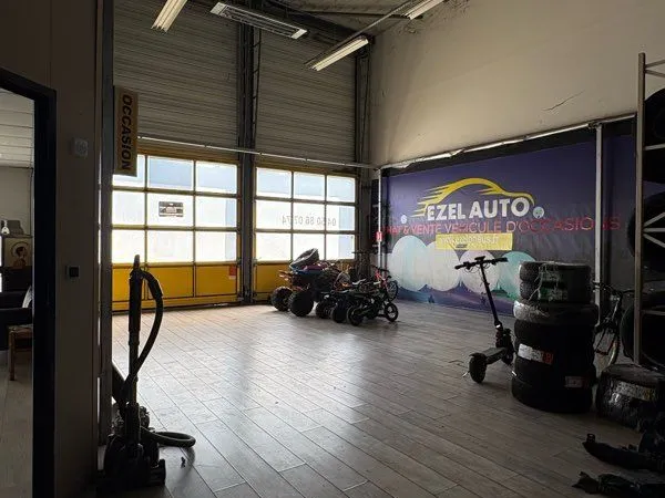 Local d’activité et entrepôt Location Vétraz-Monthoux   1000€