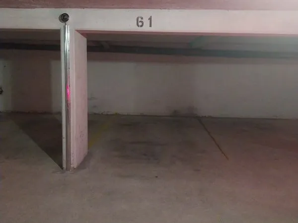 Parking sécurisé en sous-sol / secteur Lundy - Boulingrin