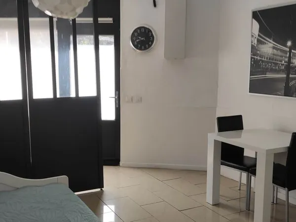 Studio 22m² RDC Quartier Mediathèque