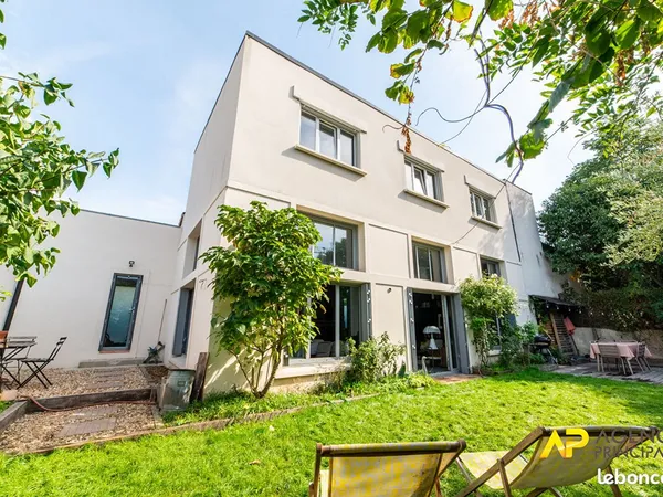 Maison 6 pièces 136 m²