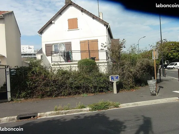 Belle maison F5 à Stains