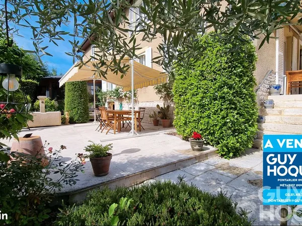 Maison de village 6 pièces 140 m²