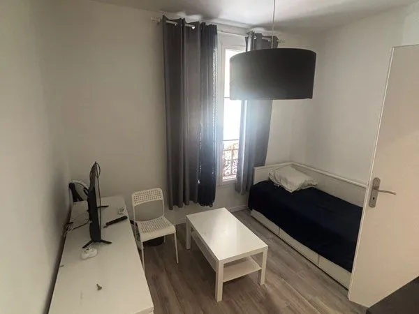 Studio centre ville proche gare et tram