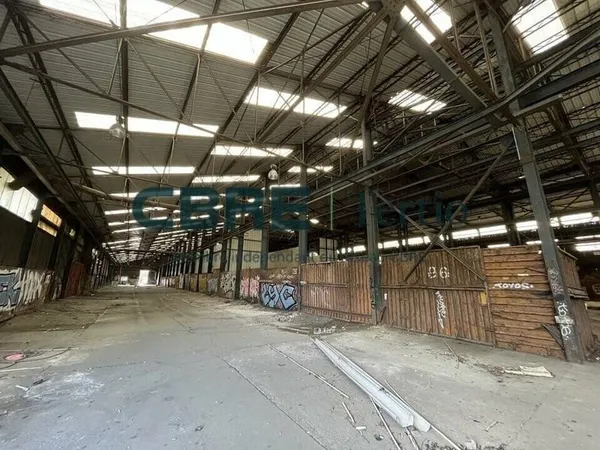Entrepôt 5509 m²