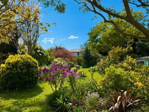 Maison 10 pièces 235 m²