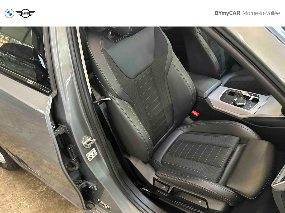 BMW Touring 320e 204 ch BVA8 — photo 34