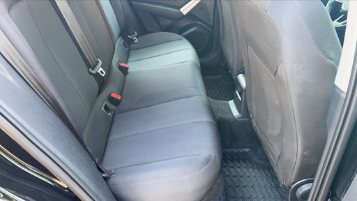 Audi Q2 35 TFSI 150 S-Tronic7 - Design – 2022 – 78500 km – Essence – Boîte Automatique — photo 13