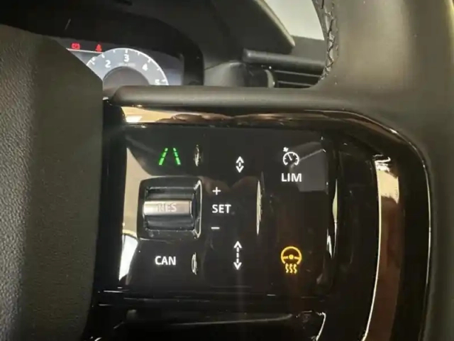 Land Rover Range Rover velar 2.0 p400e 404ch phev dynamic se awd bva — photo 9