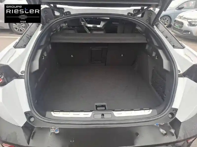Peugeot 408 electrique 58 kwh 210ch — photo 54