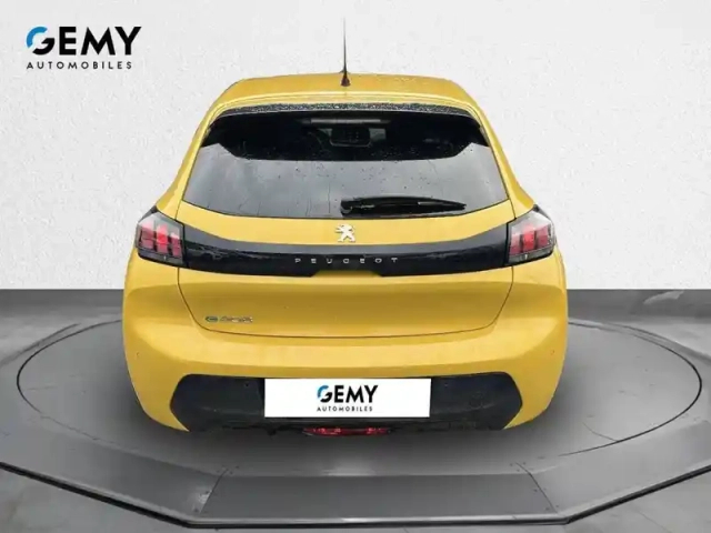 Peugeot 208 electrique 50 kwh 136ch — photo 5