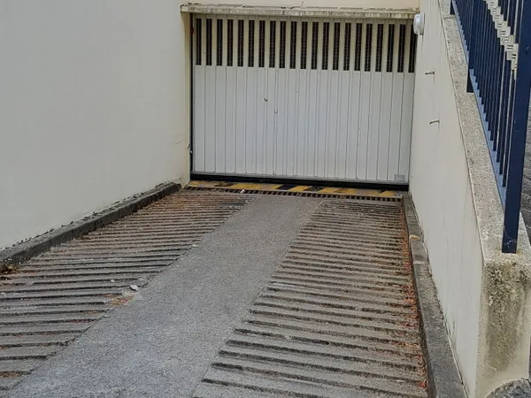 Loue parking