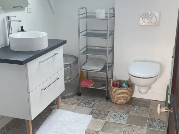 Loue chambre meublée 25m² chez l'habitant