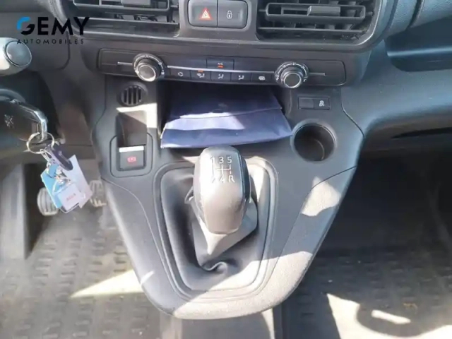 Peugeot Partner fourgon standard 650 kg bluehdi 100 s&amp;s bvm5 — photo 16