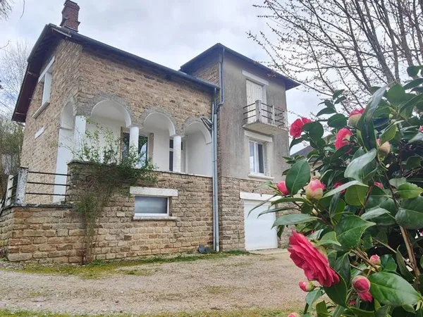 Maison 7 pièces 165 m²