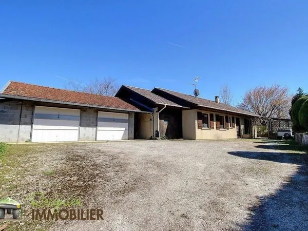 Maison de plain-pied 5 pièces 98 m²