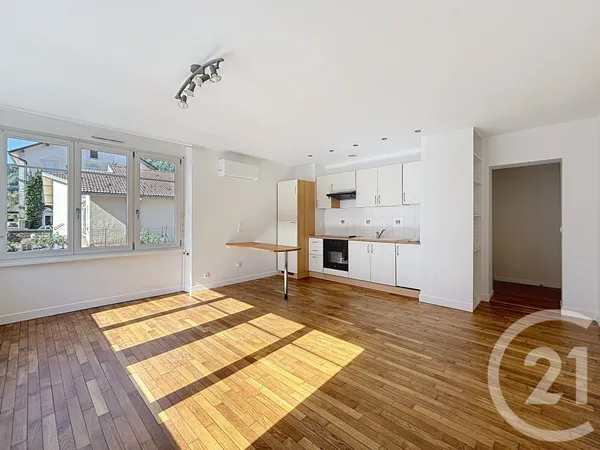 Appartement 2 pièces 55 m²