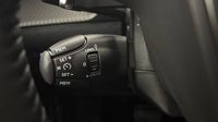 Peugeot 2008 1.2 PureTech 130ch S&S Allure EAT8 — photo 25