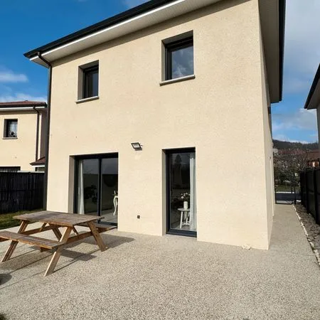 Maison villa 4 Pièces + Garage de 2024