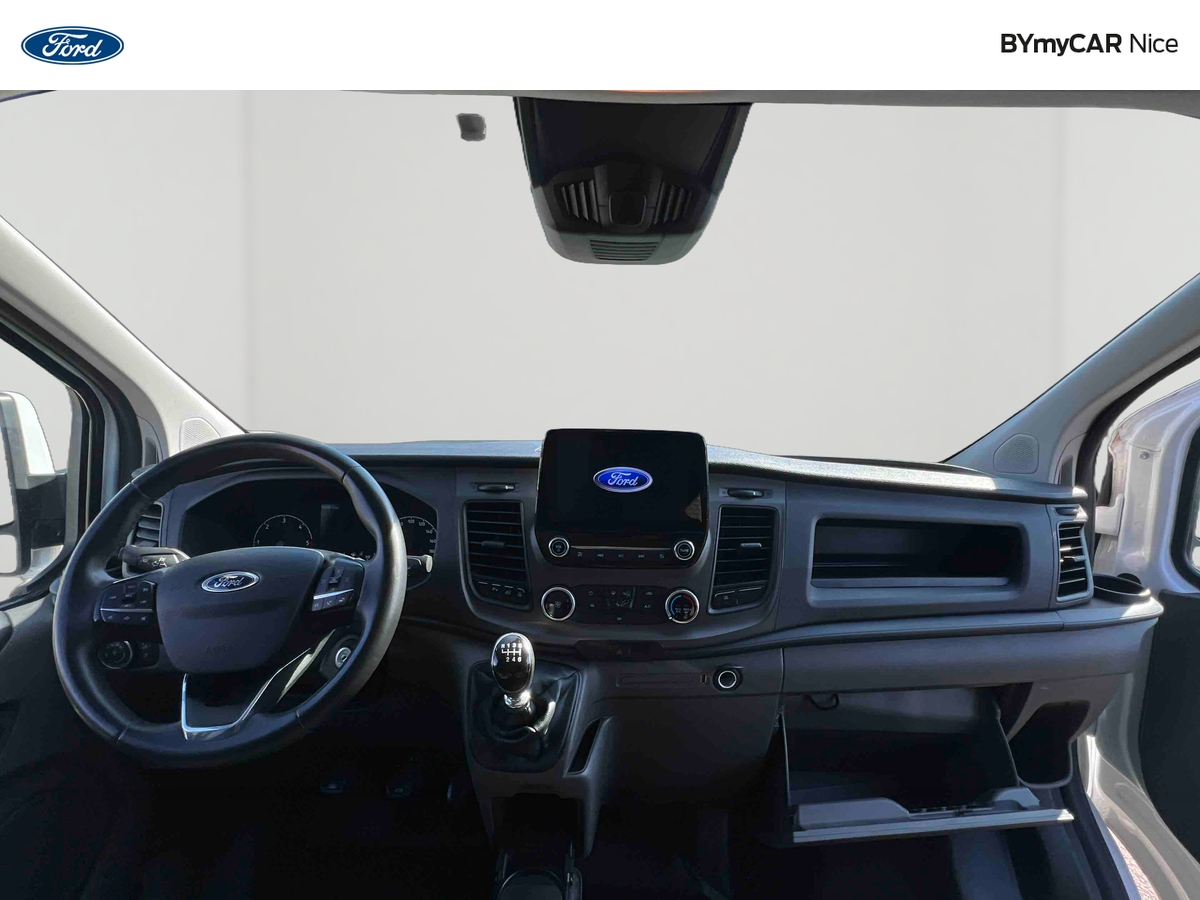 Ford TRANSIT CUSTOM FOURGON 280 L1H1 2.0 ECOBLUE 130 — photo 9