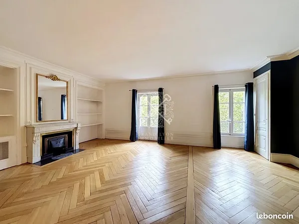 Appartement 4 pièces 137 m²