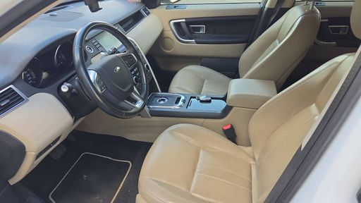 Land Rover Discovery Sport 2.0 TD4 180 4WD BVA8 - HSE – 2015 – 146276 km – Diesel – Boîte Automatique — photo 8