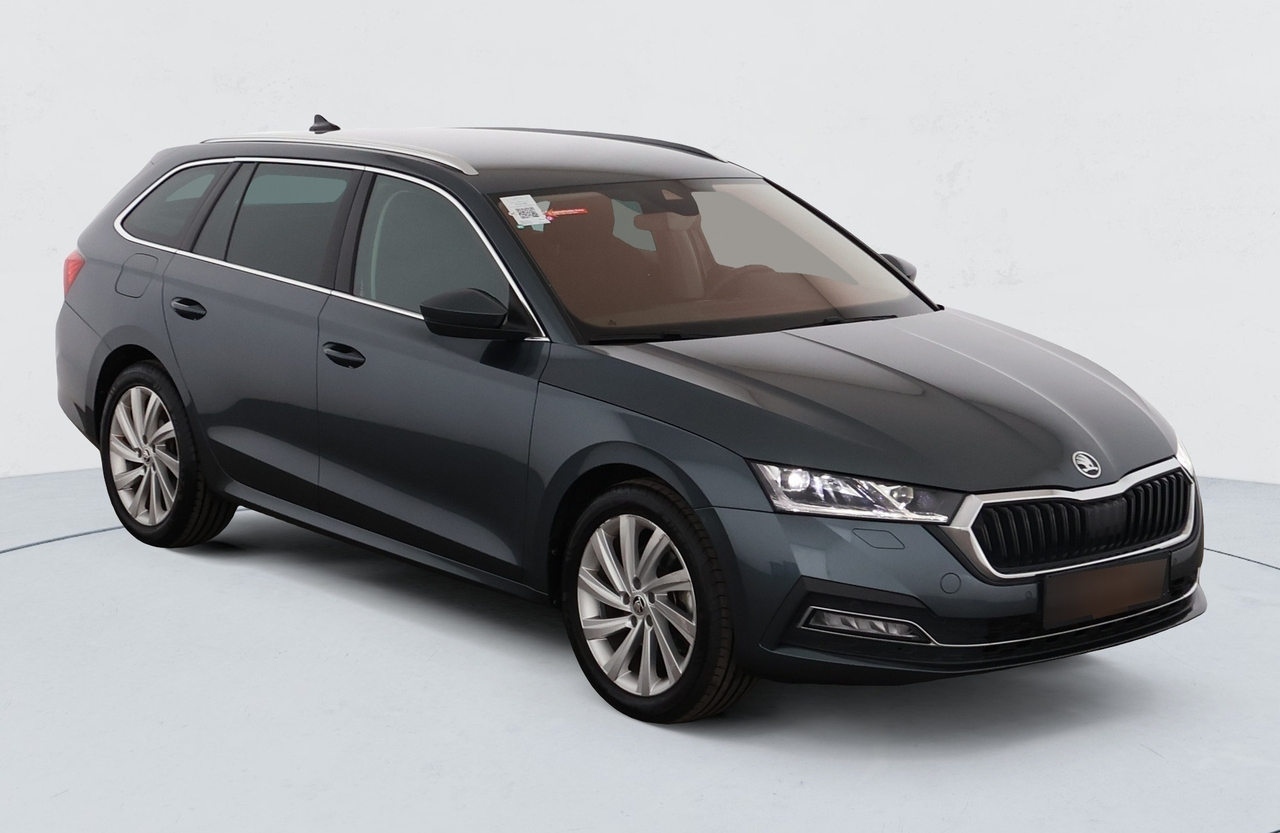 Skoda Octavia Combi — photo 8