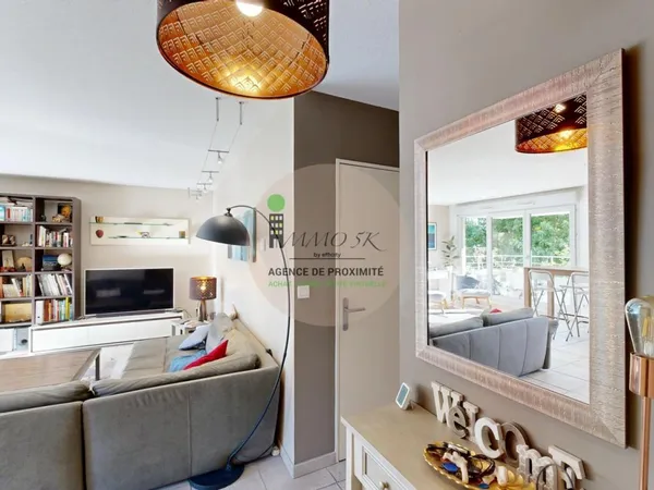 Vends t4 - 86.03 m² - Rillieux-la-Pape 69140