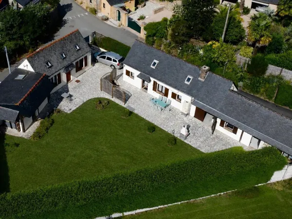Maison de caractère avec dépendance habitable - Pluzunet