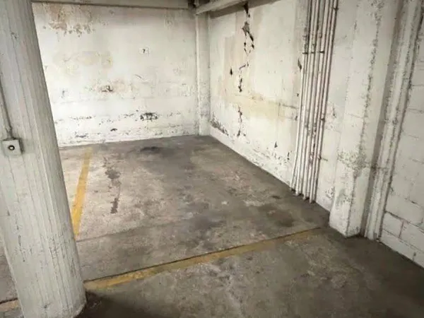 Parking 9 m²