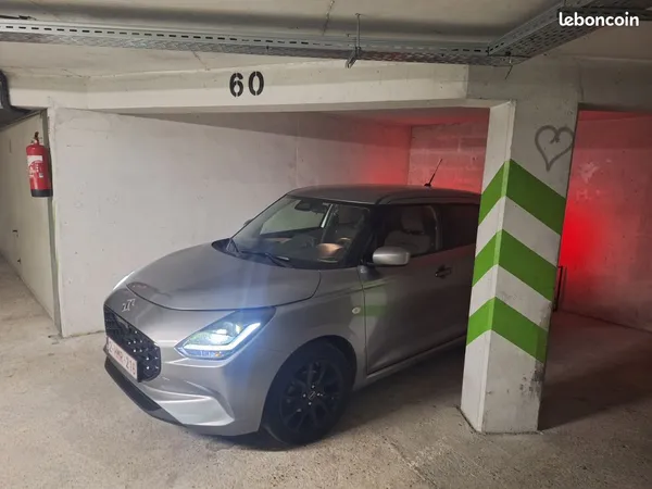 Place de parking à louer