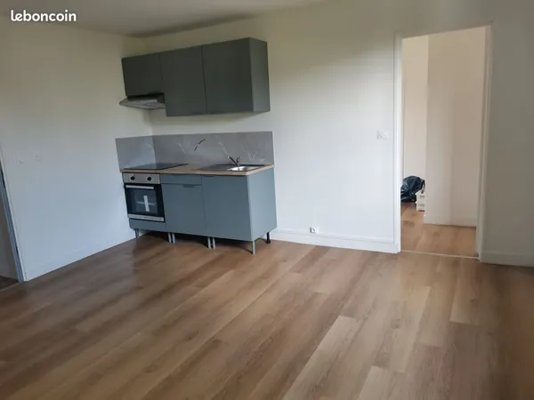 T2 meublé 40 m² - Entièrement rénové - Calme - Lille Saint-Maurice