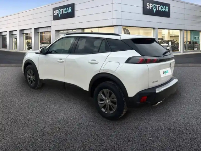 Peugeot 2008 puretech 130 s&amp;s bvm6 — photo 10
