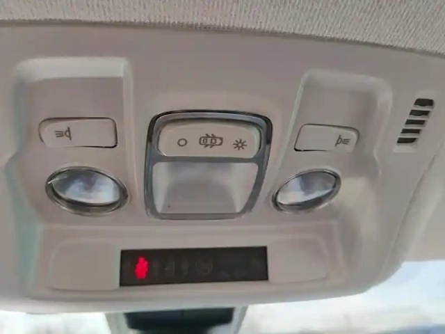 Citroën C3 puretech 110 s&amp;s bvm6 shine — photo 25