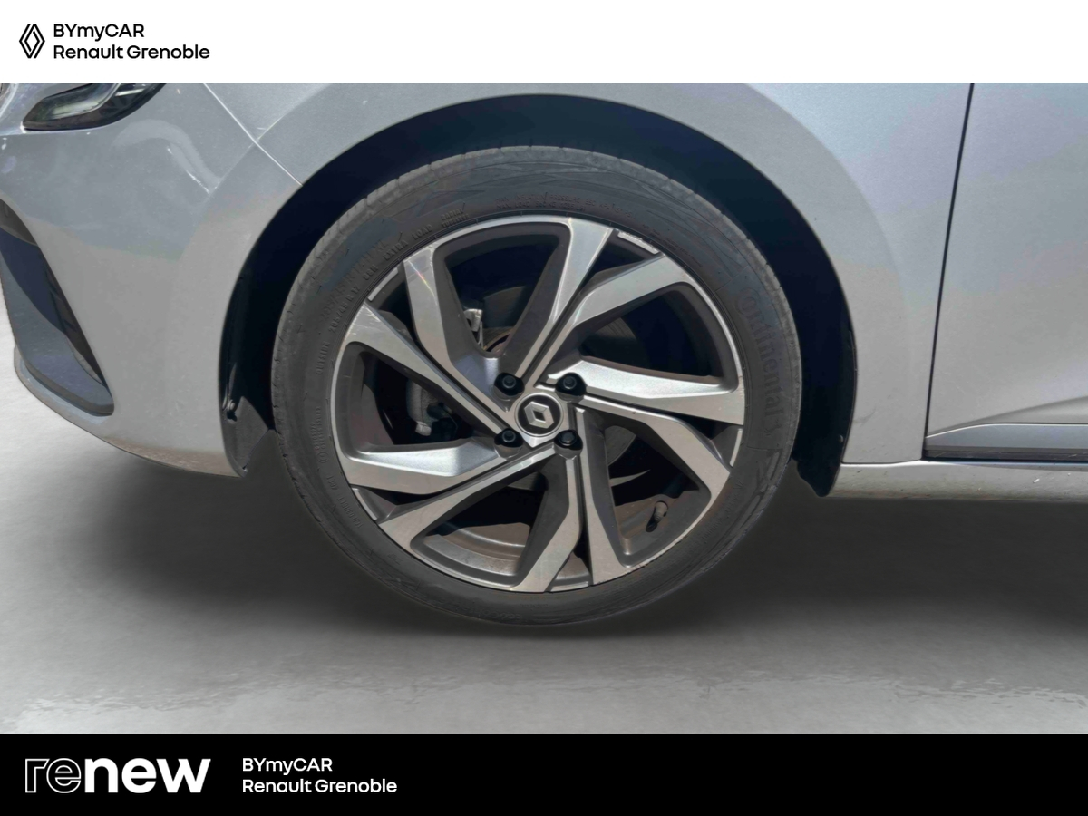Renault Clio E-Tech 140 - 21N — photo 14