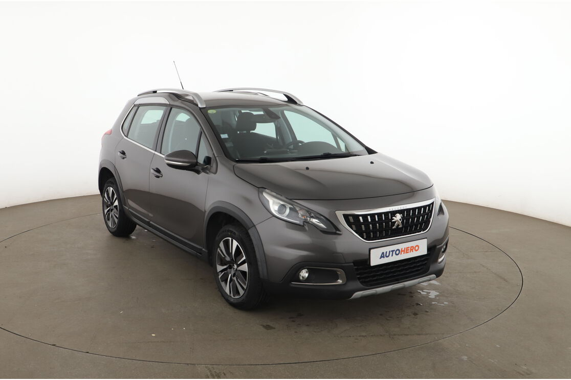 Peugeot 2008 1.6 Blue-HDi Allure — photo 7