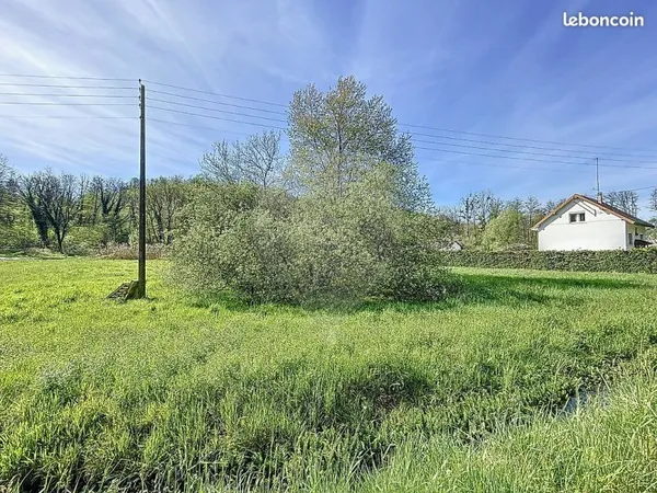 Terrain 1 375 m² Etouvans