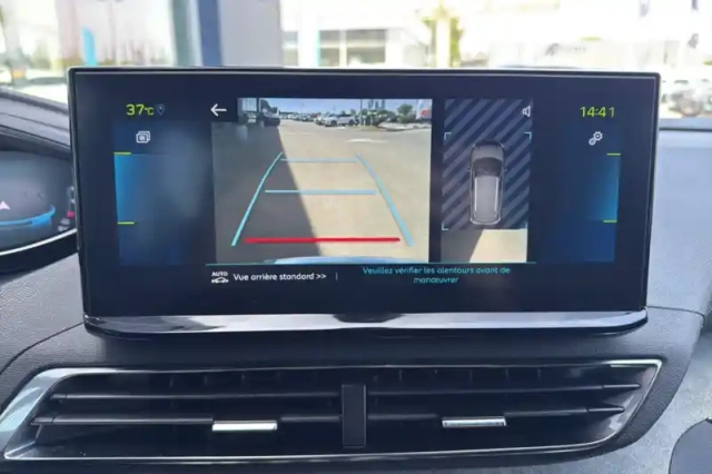 Peugeot 3008 hybrid 225 e-eat8 — photo 20