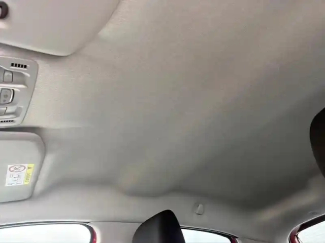 Citroën C3 puretech 110 ch eat6 max — photo 25