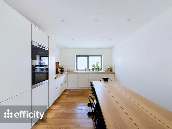 Maison 5 pièces 150 m²