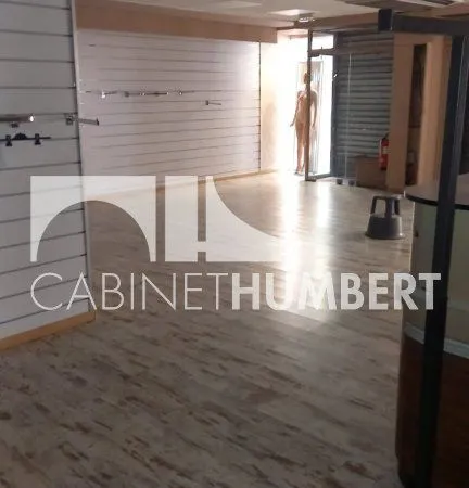 Local commercial 280 m²