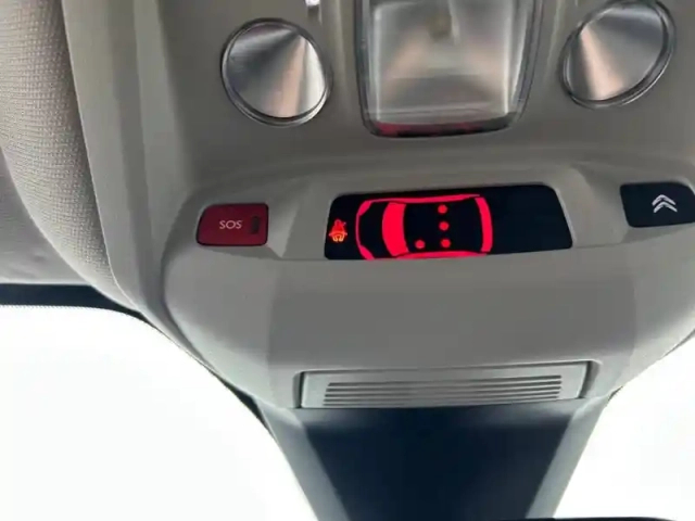Citroën C5 Aircross puretech 130 s&amp;s eat8 — photo 42