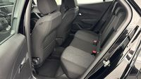 Peugeot 2008 1.2 Hybrid 145ch Style e-DCS6 — photo 13