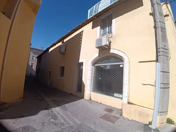 Maison avec local commercial à vendre à Narbonne - Réf. V1488CB