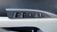Kia Stonic 1.6 CRDi 110ch ISG Launch Edition — photo 16